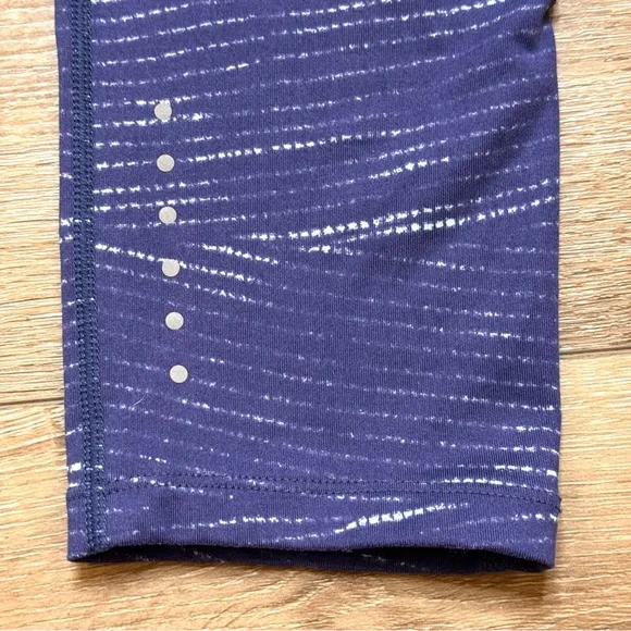 Nike Dri-Fit Blue Leggings Cropped Size Small Workout Acrivewear - Picture 10 of 17